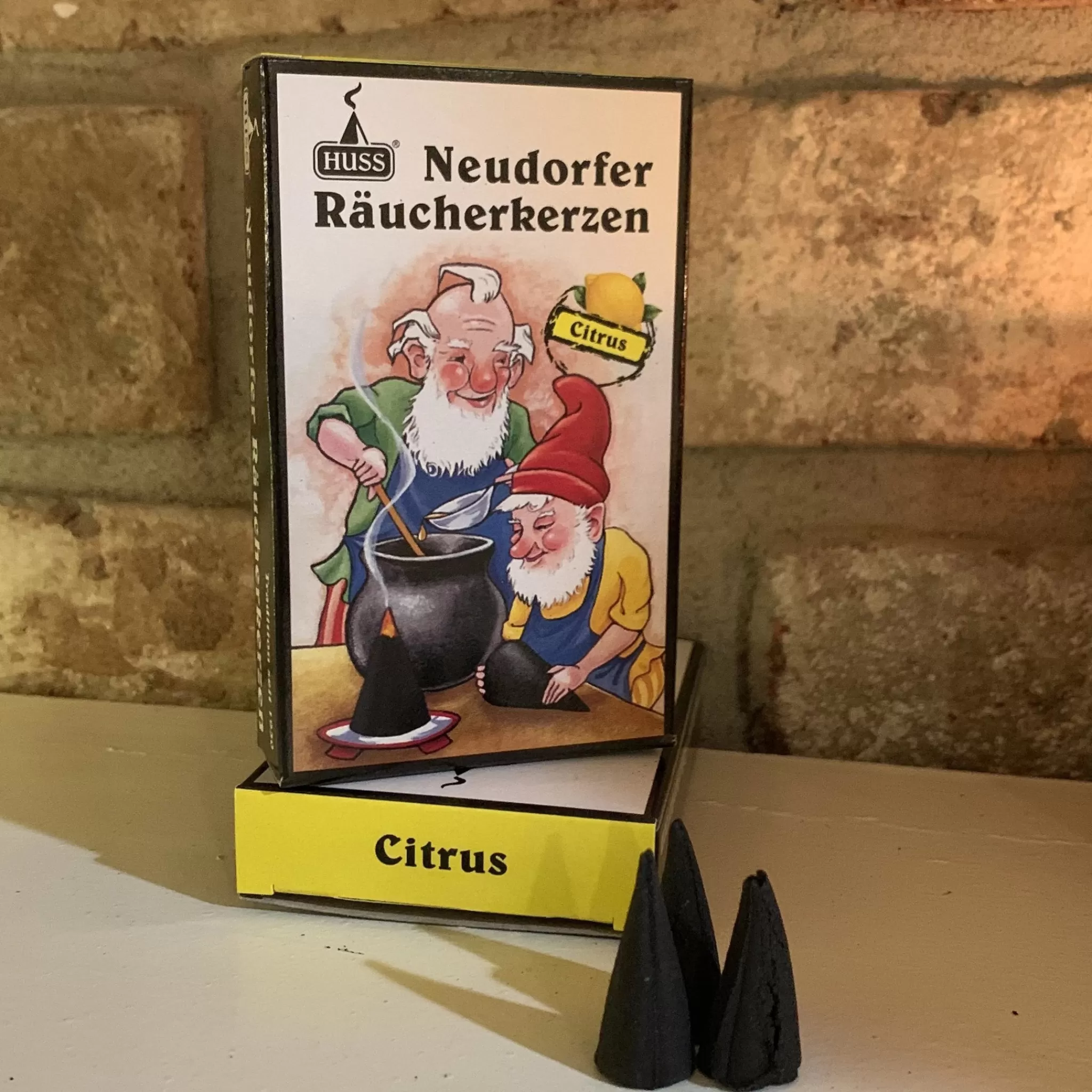 Jürgen Huss Premium Incense Cones (Regular-Sized) - Christmas Treats Sampler (4-Pack)