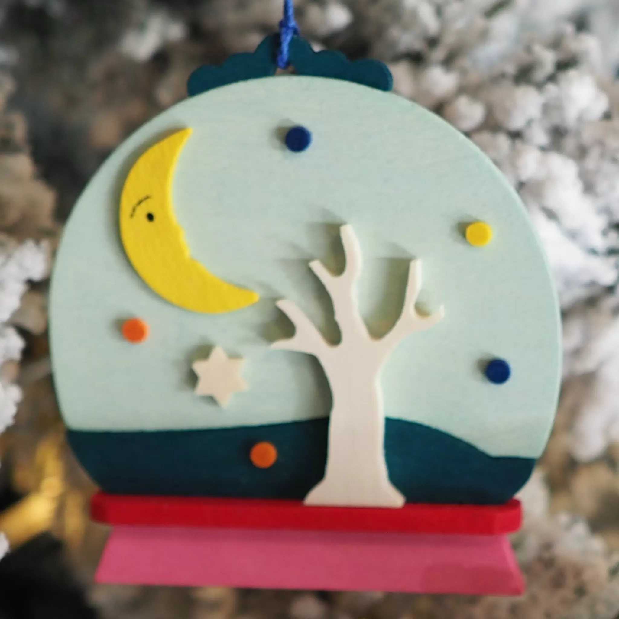 Graupner Snow Globe - Patti Polar Bear - Christmas Tree Decoration